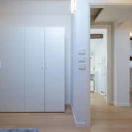 Luxury Penthouse In The Heart Of Apartment *