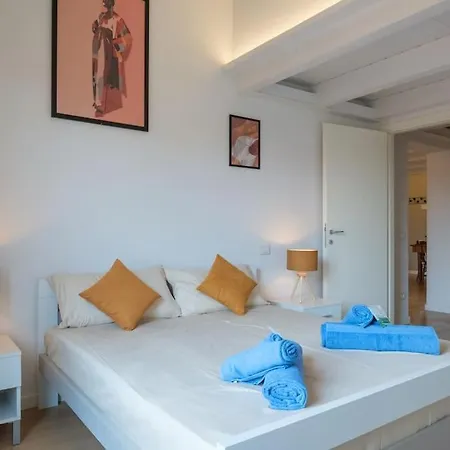 Luxury Penthouse In The Heart Of Apartment